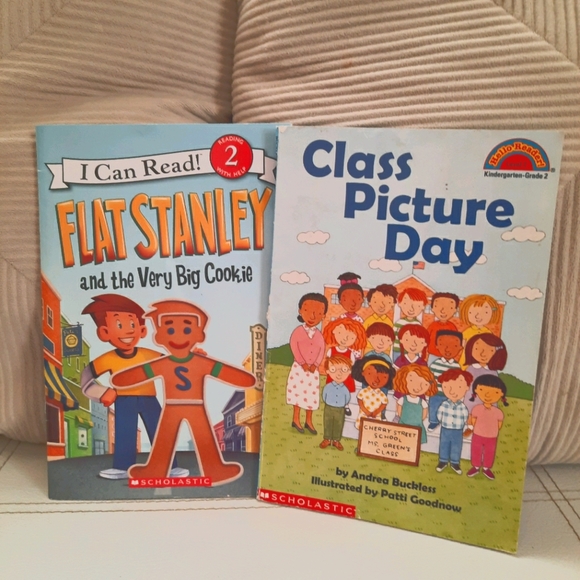 Other - Book Bundle Level 2 Reading with Help Longer Sentences